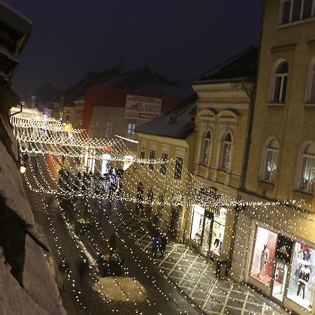 Republicii Apartment Braşov Esterno foto