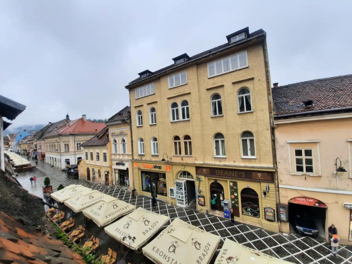 Republicii Apartment Braşov Esterno foto